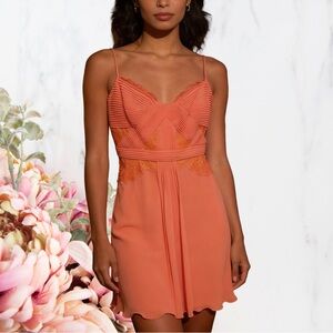 BCBGMaxazria SILKY CHIFFON MIDI DRESS